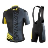 Acheter Nouveau Equipement 2017 SPED Equipe Pro SZK Noir-Gris-Jaune Tenue Maillot Cyclisme Courte + Cuissard à Bretelles En Ligne